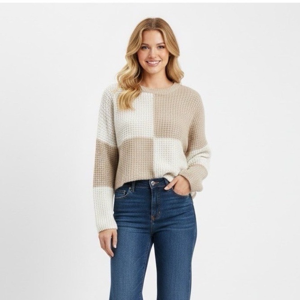 Jessica Simpson Beige Knit Sweater